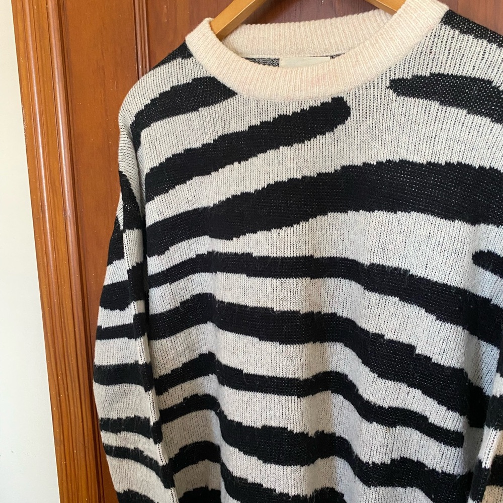 SOLD - Picture 3 of 9